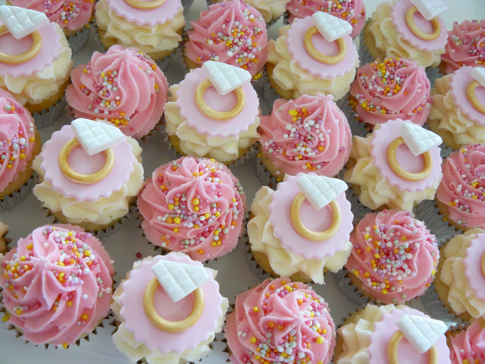 The Cup Cake Taste Brisbane Cupcakes Diamond Ring Cupcakes