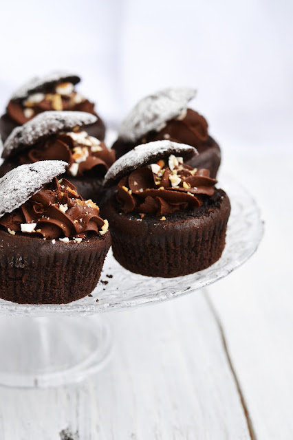 Muffins cu muuulta ciocolata