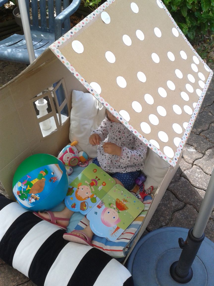 Loukoumiaou: Maison en carton pliable