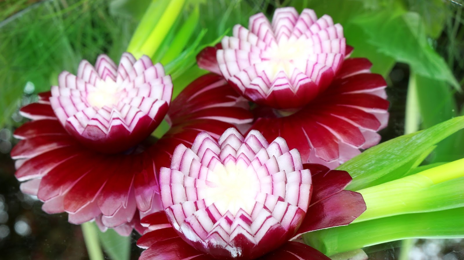 Josephine S Recipes How To Make Red Onion Flowers Vegetable
