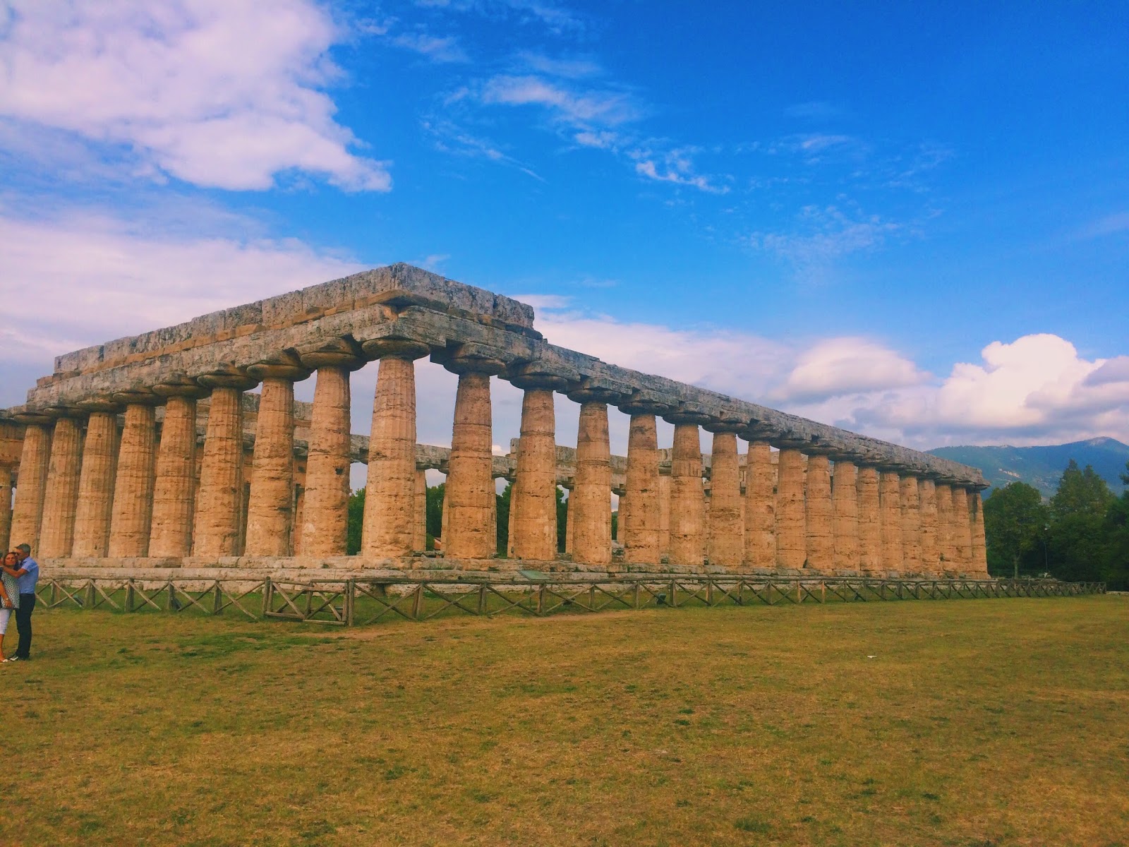 Corinna B's World: Discover The Ancient Greek temples Of Paestum 