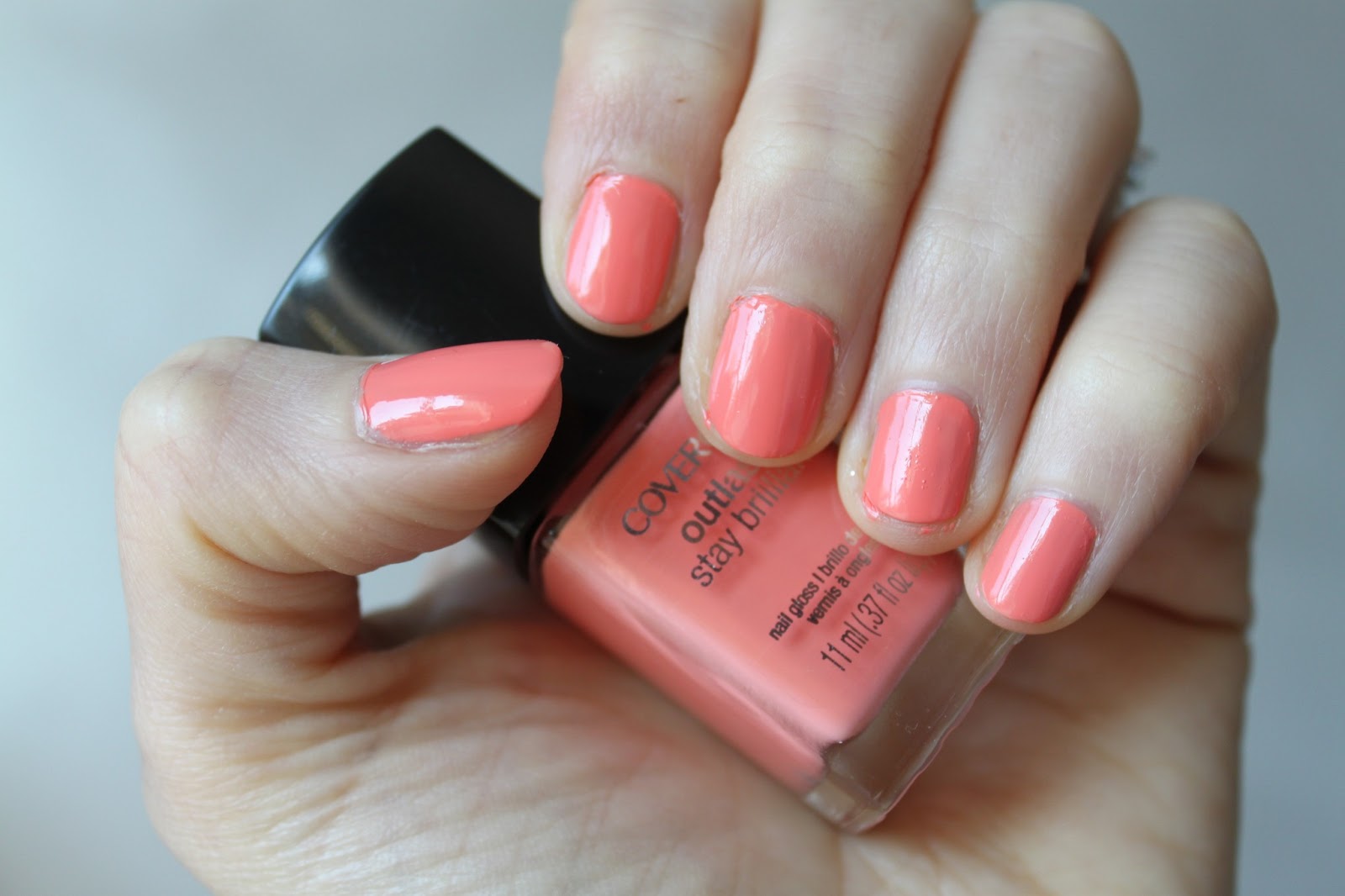 9. Covergirl Outlast Stay Brilliant Nail Gloss in "Sunkissed" - wide 5