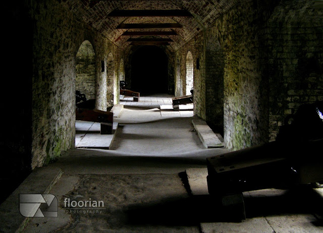 Dover Castle - średniowieczny zamek określany jako „Wrota do Anglii”. Największa atrakcja turystyczna Dover.