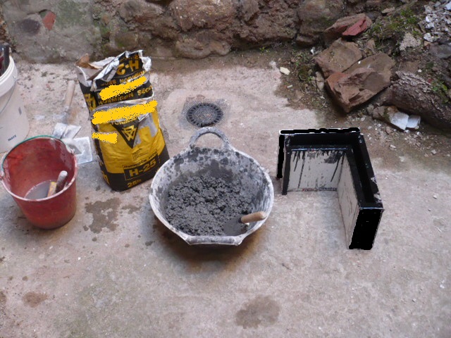 Cantonera artesanal de hormigon, dintel de hormigon