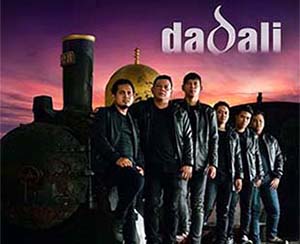 Kau Iris Hatiku - Dadali Lirik Lagu Kau Iris Hatiku - Dadali