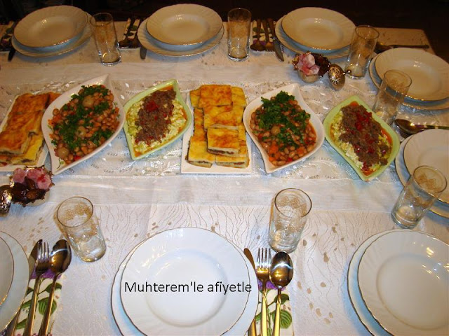 iftar yemeği masası