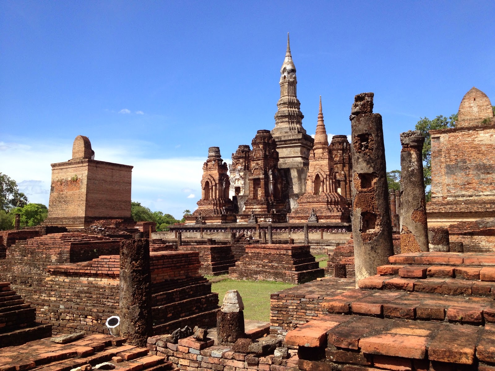 Old Sukhothai - Wat Mahthat