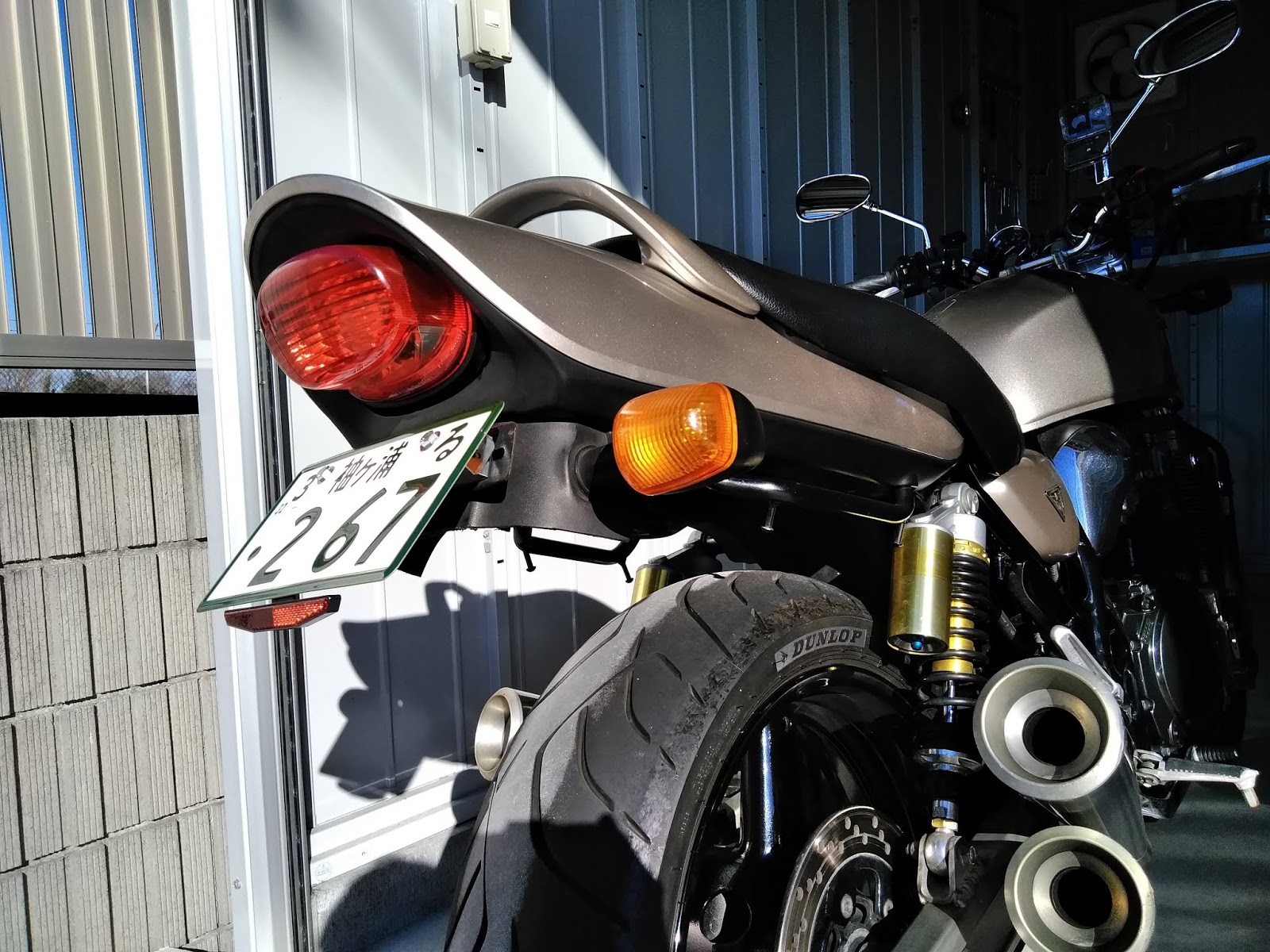 [スペースギア]イナズマ400,1200 フェンダーレスキット スペースギア様専用]イナズマ400,1200 フェンダーレスキット