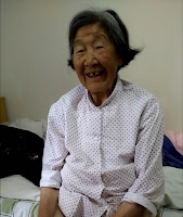 My Favorite Granny: Glamorous sensuality of Chinese Granny undress