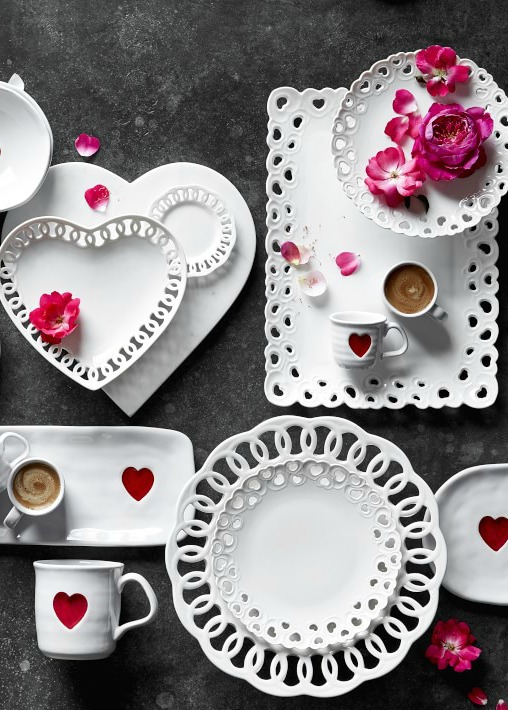 Valentines Gift Guide for the Hostess