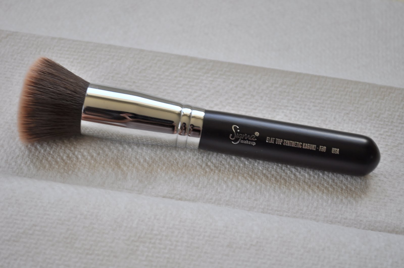 MsBtrendy Sigma Flat Top Synthetic Kabuki F80 Brush
