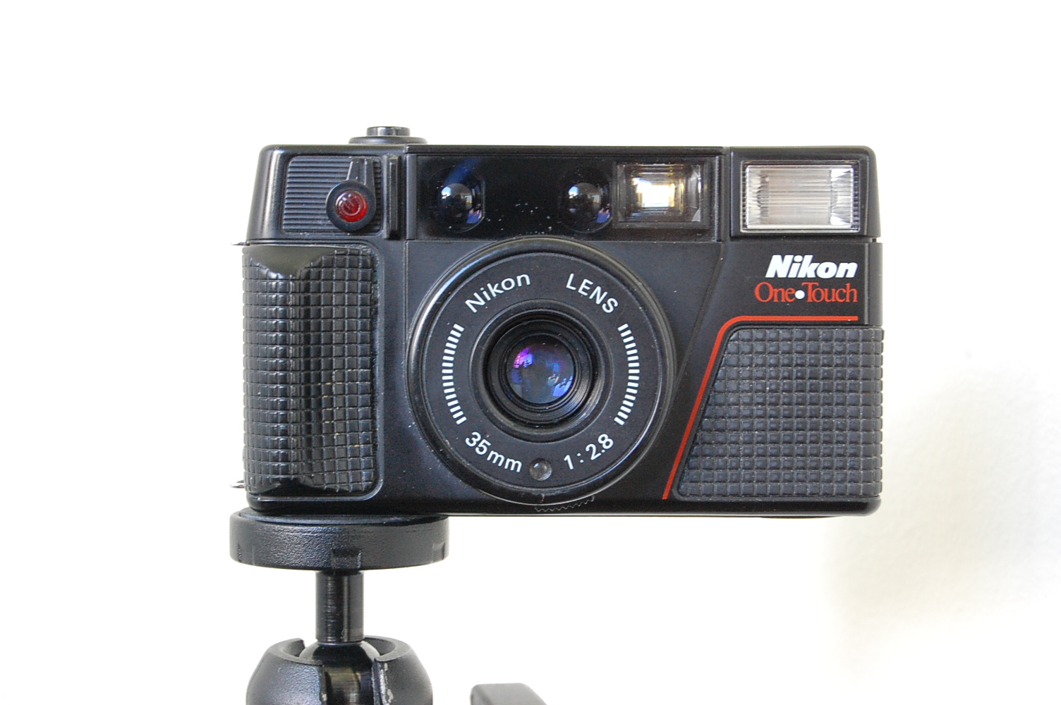 The Longest Shutter how slow can shutters on 8 classic point and shoot