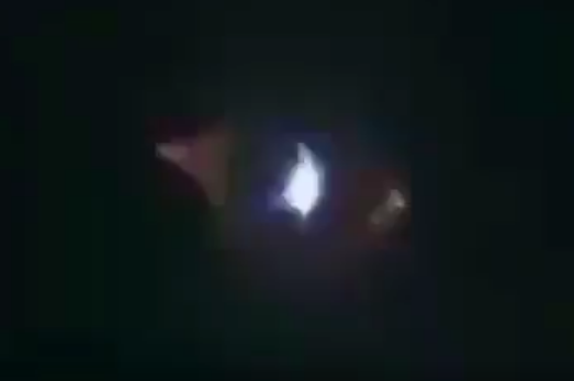 This-is-the-moment-the-UFO-starts-to-disappear-from-the-night-sky.