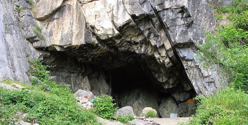 Grotte Sainte Anne bij Tilff Grotte Sainte Anne bij Tilff