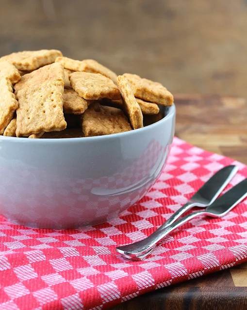 Cheddar Cheese Crackers Karen's Kitchen Stories