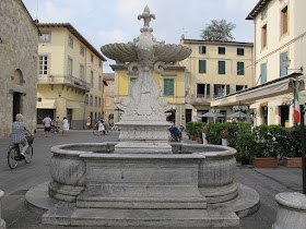 Piazza Principale, the main square in Camaiore