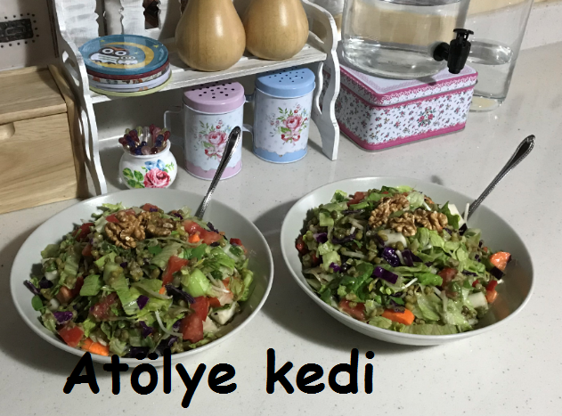 Atölye Kedi Cumadan Pazara…