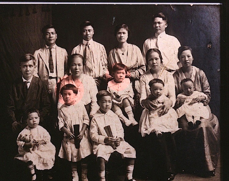 A Chinese American Historian By Chance Gong Lum v. Rice (1927) Chinese