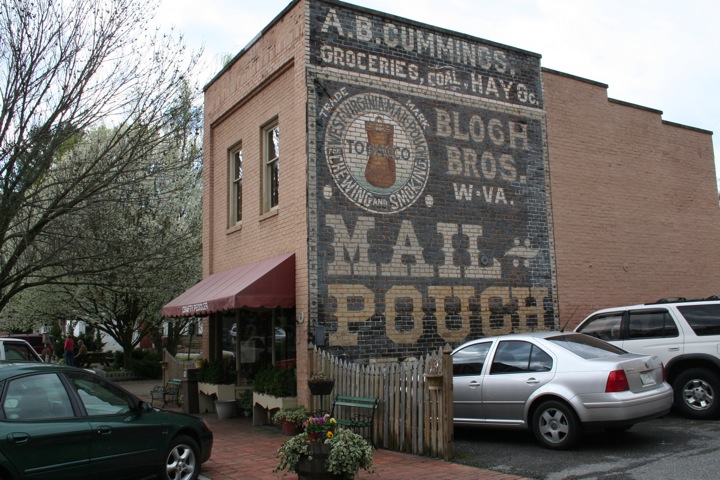 Historic Trails: 5 Scenic Hiking Paths in Jonesborough – Tennessee Historic Trails: 5 Scenic Hiking Paths in Jonesborough – Tennessee