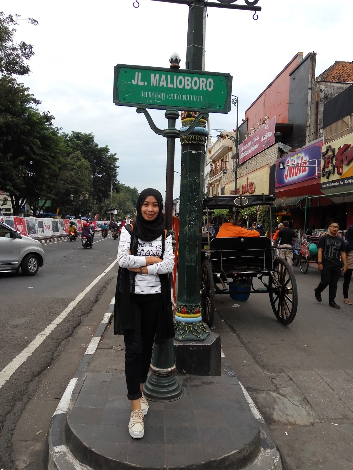 JALAN MALIOBORO ~ HIJILLAND