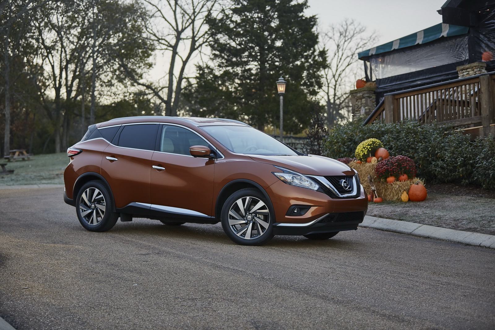 Nissan Murano Soldiers On For 2017 With Apple CarPlay ... Nissan Murano Soldiers On For 2017 With Apple CarPlay ...