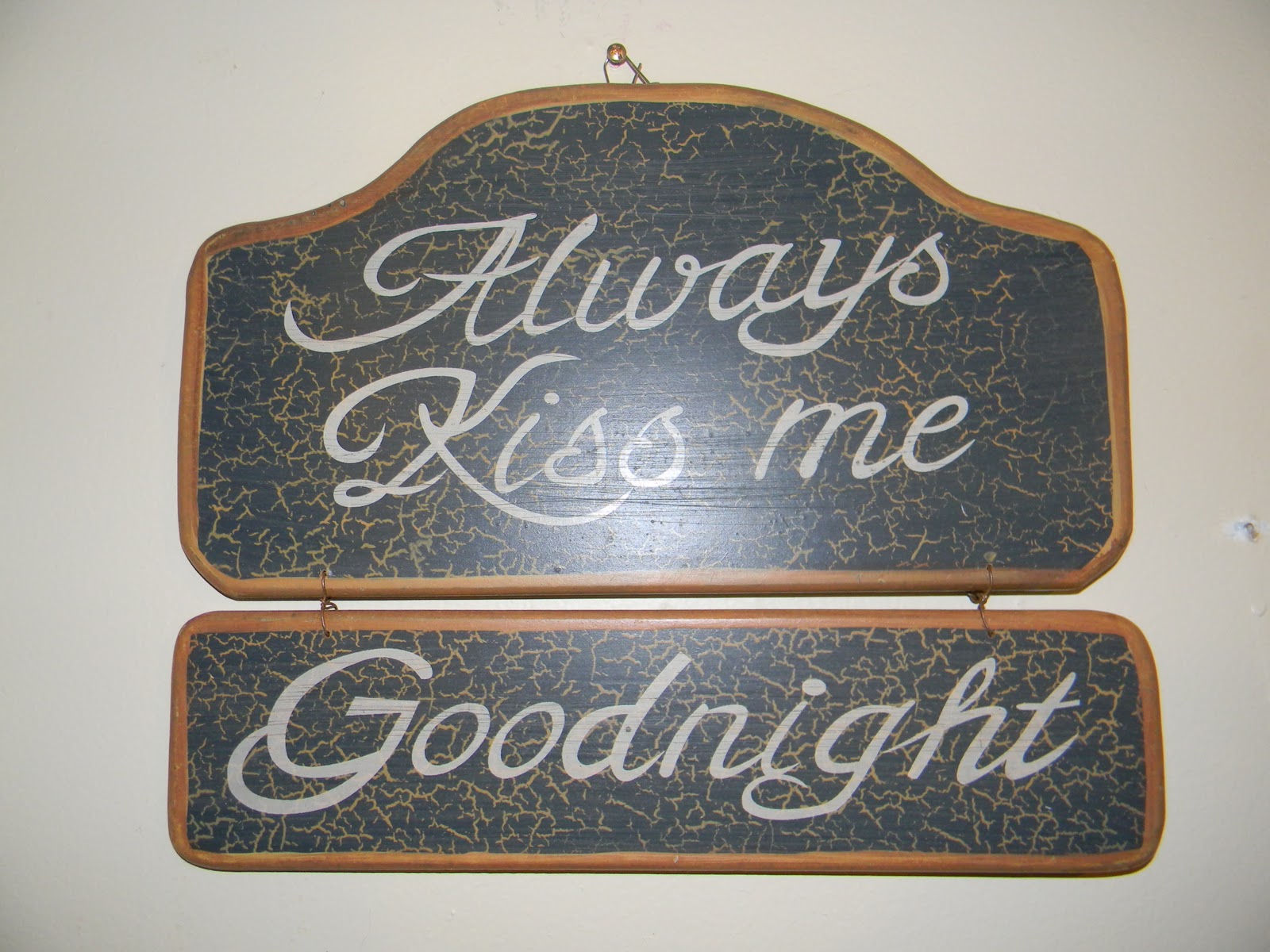 organizing my life: Yard Sale! It's Free!