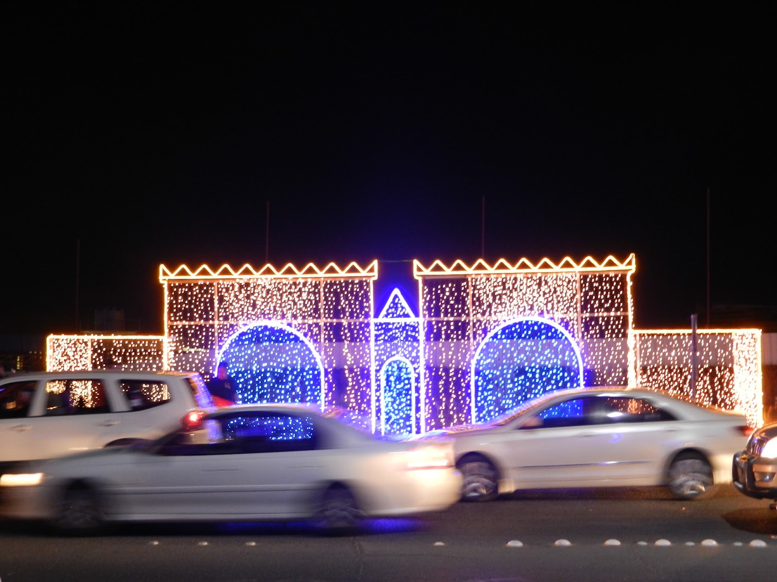 Kuweight 64 AHMADI LIGHTS TURNS MAGICAL FOR KUWAIT NATIONAL AND