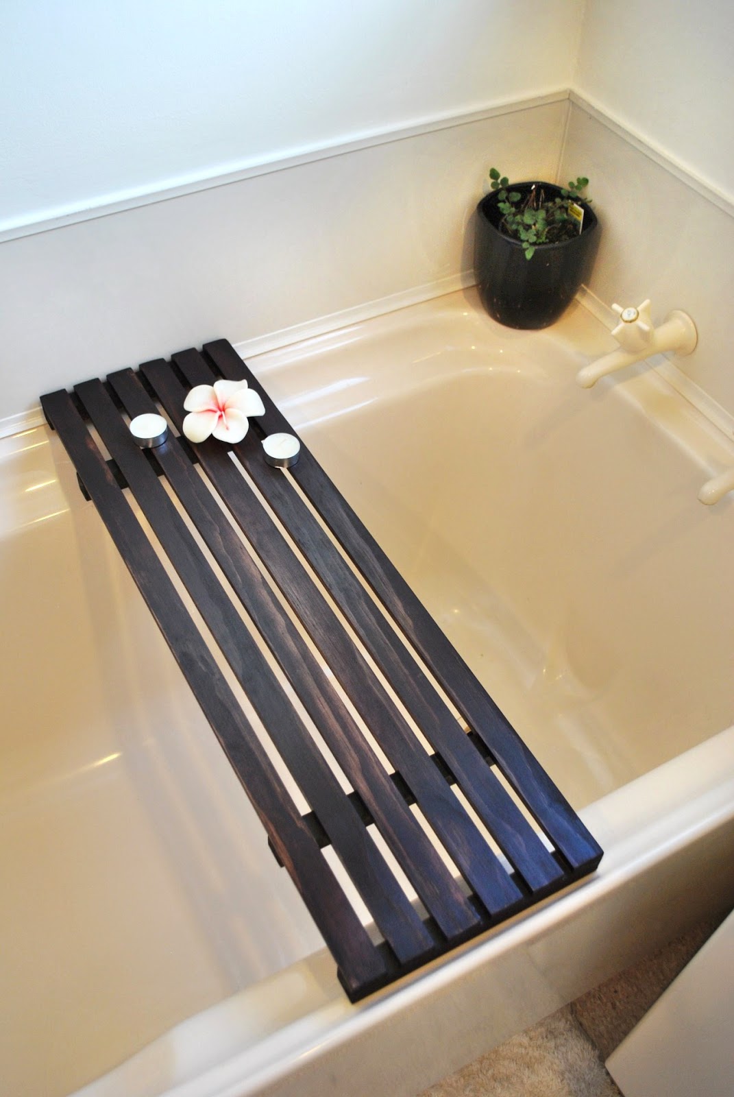 DIY Kiwi How to build a timber bath caddy