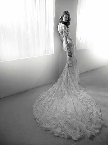 romeo%2Bwedding%2Bdress%2Bby%2Bpronovias