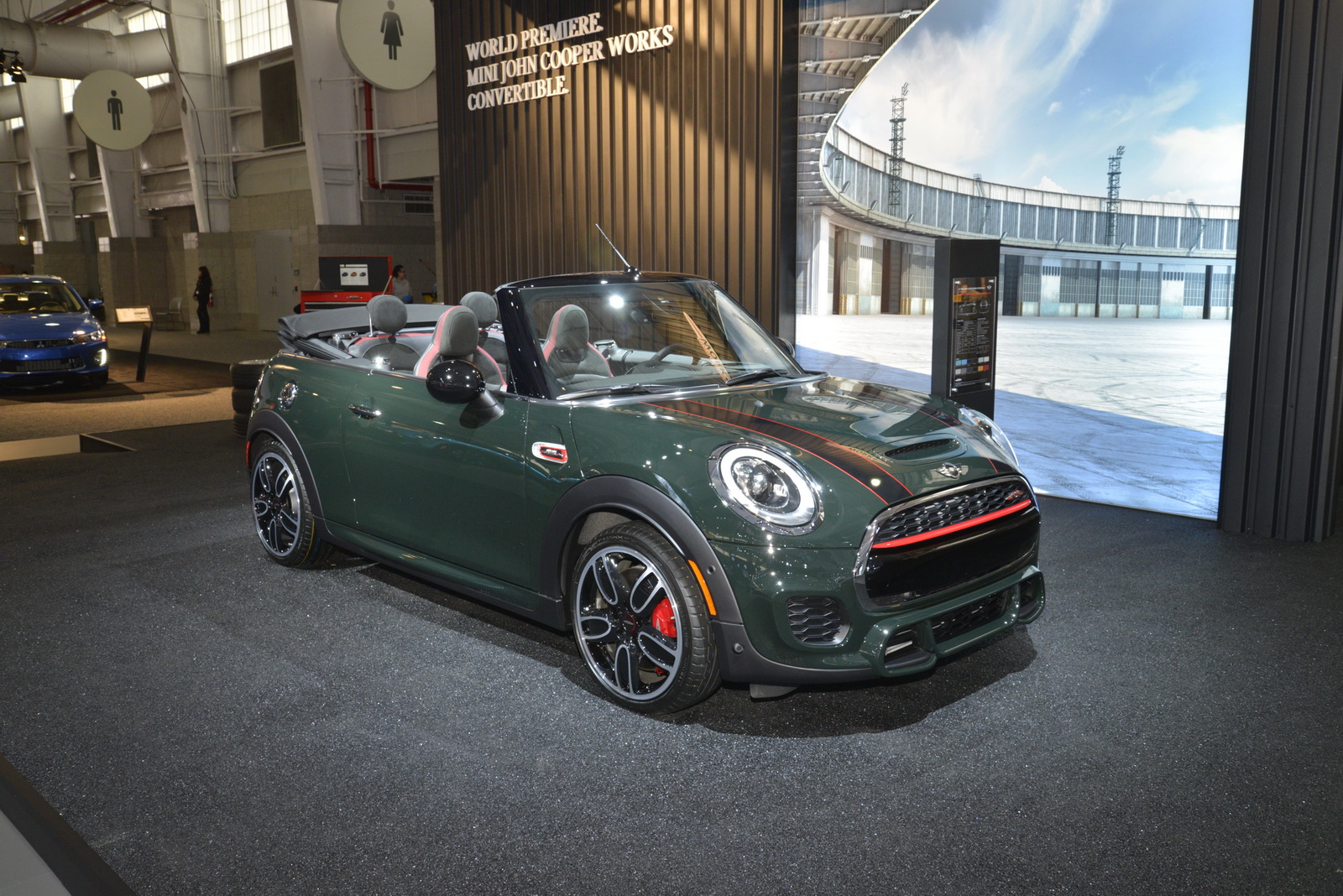 Крыша John Cooper works панорама