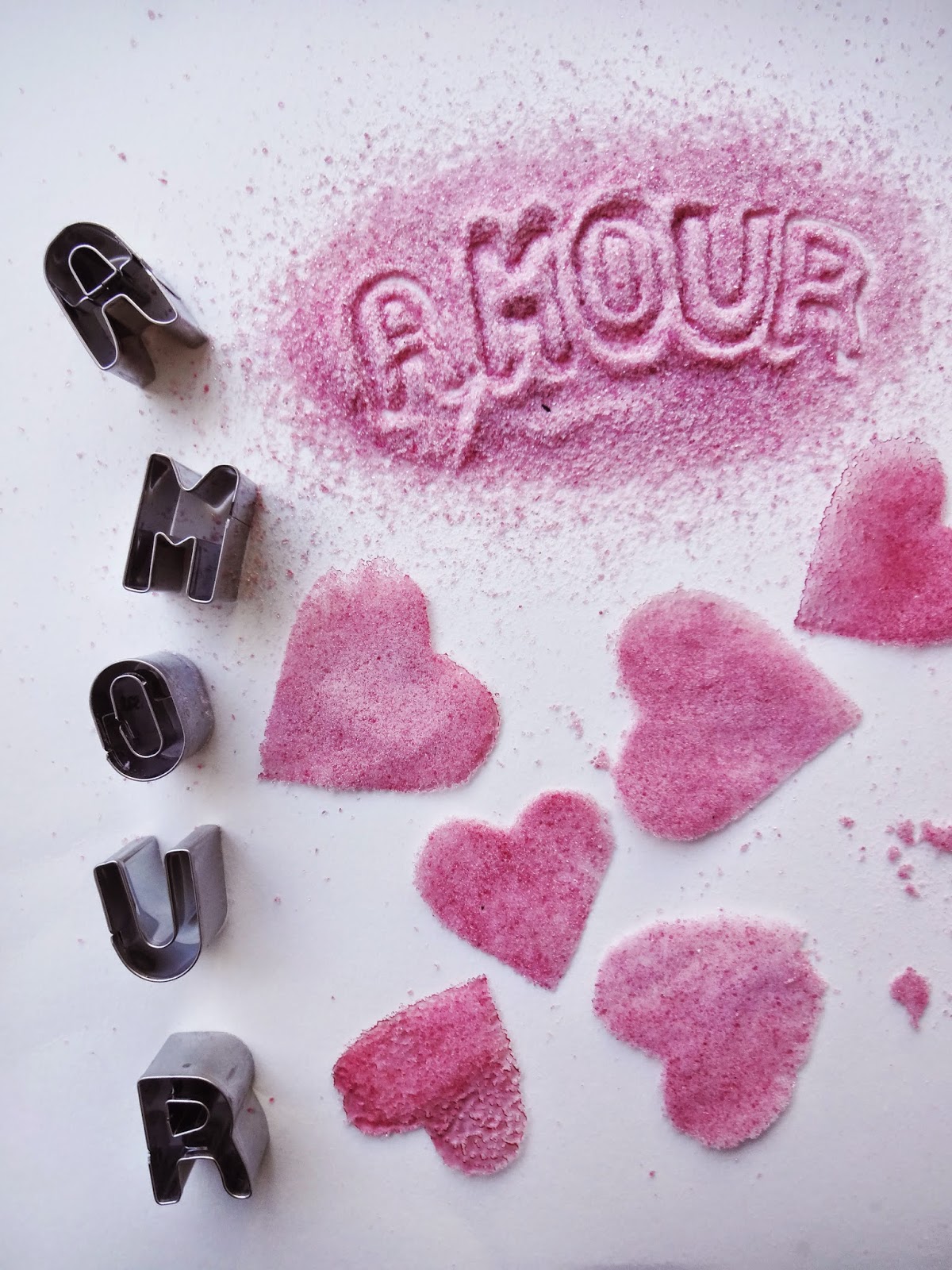 basteln malen Kuchen backen: Valentinstag! Liebestorte und Bonbonchips
