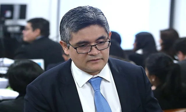 Domingo Pérez, miembro del Equipo Especial del Ministerio Público para el Caso Lava Jato, recibe respaldo a nivel nacional con demandas de amparo que buscan resguardar su trabajo