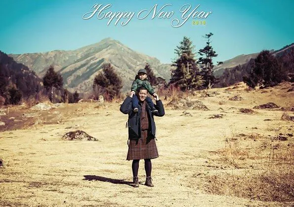 King Jigme Khesar Namgyal Wangchuck congratulated the New Year of everyone with a photo