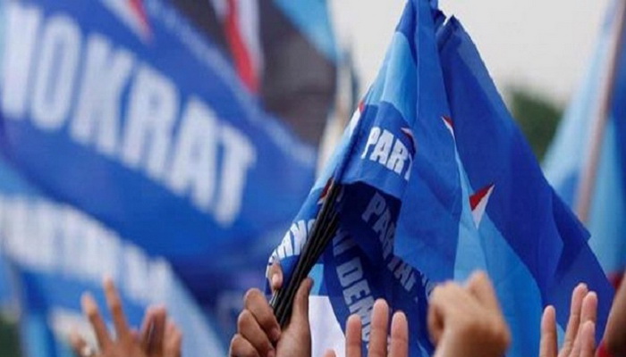 Bermain di Banyak Kaki, Demokrat Plin Plan