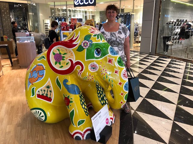 Elephant-Parade-tinaspinkfriday-mode-blog