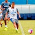 Atacante do Grêmio responde Edenílson, após jogador do Inter afirmar que Renato gosta de dar “o seu show”