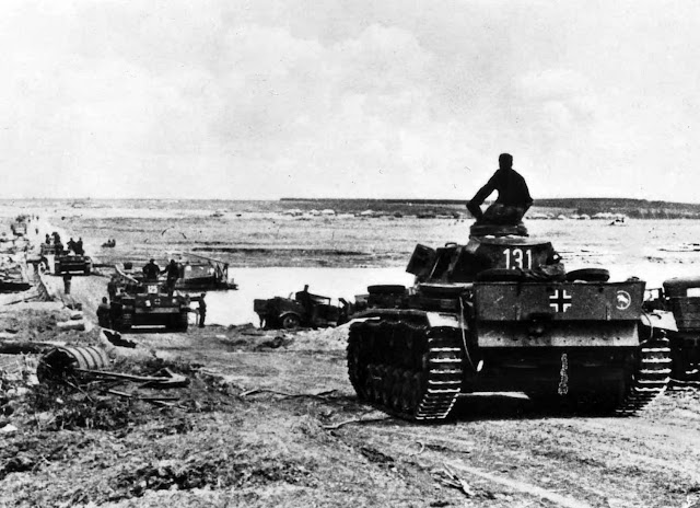 German field marshals worldwartwo.filminspector.com Don crossing 24th Panzer Division