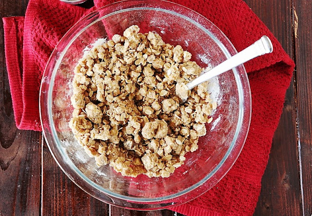 Crumb Topping for Fresh Strawberry Crisp Image