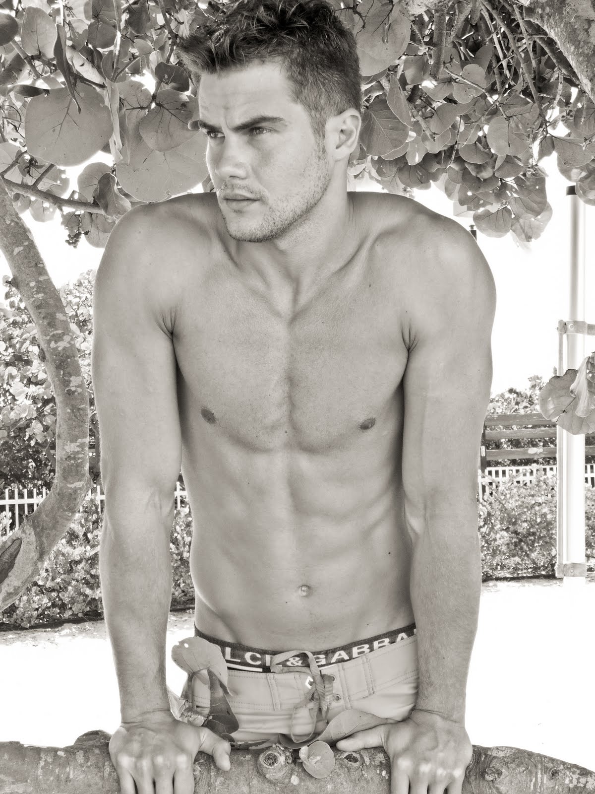 RAFAEL LIMA Official Model Site MIAMI BEACH