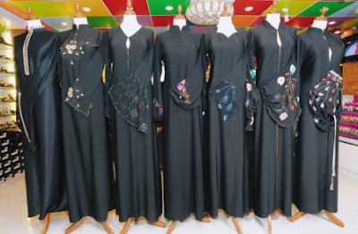 Black-Abaya-Styles