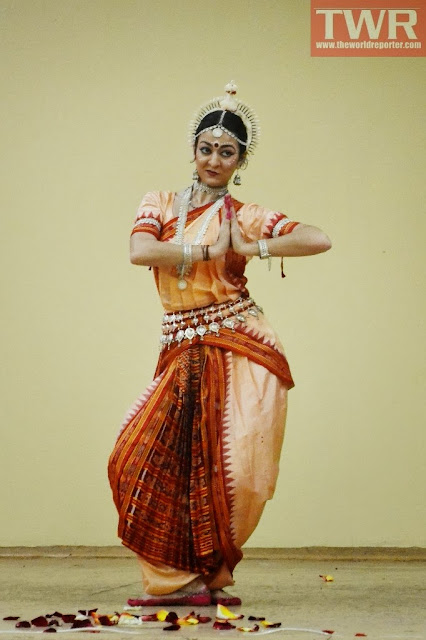классические танцы Индии и Уфы.