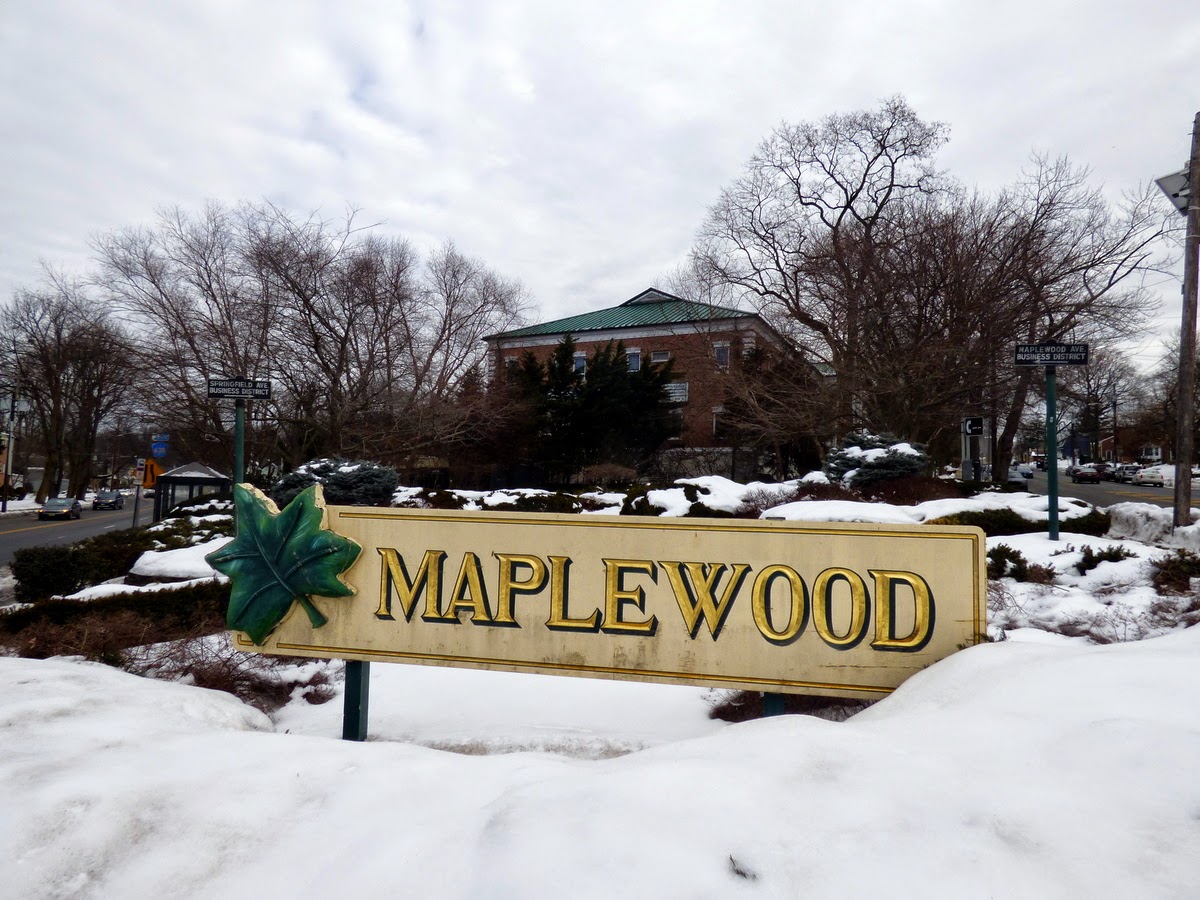 Essex County Place Photos of the Day 2/11/15 Signs in Maplewood