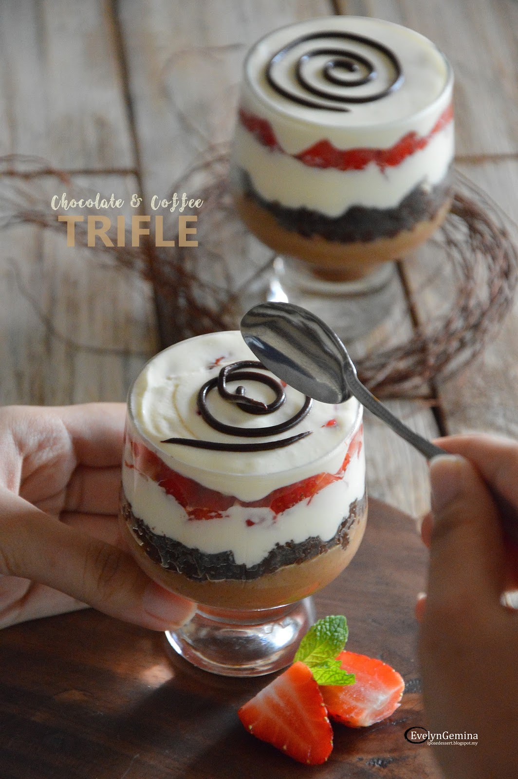 CHOCOLATE & COFFEE TRIFLE I POSE DESSERTS...