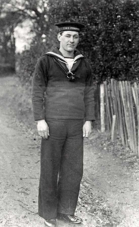 Photograph of Tom Nott WWI - Image from A. Nott / G. Knott