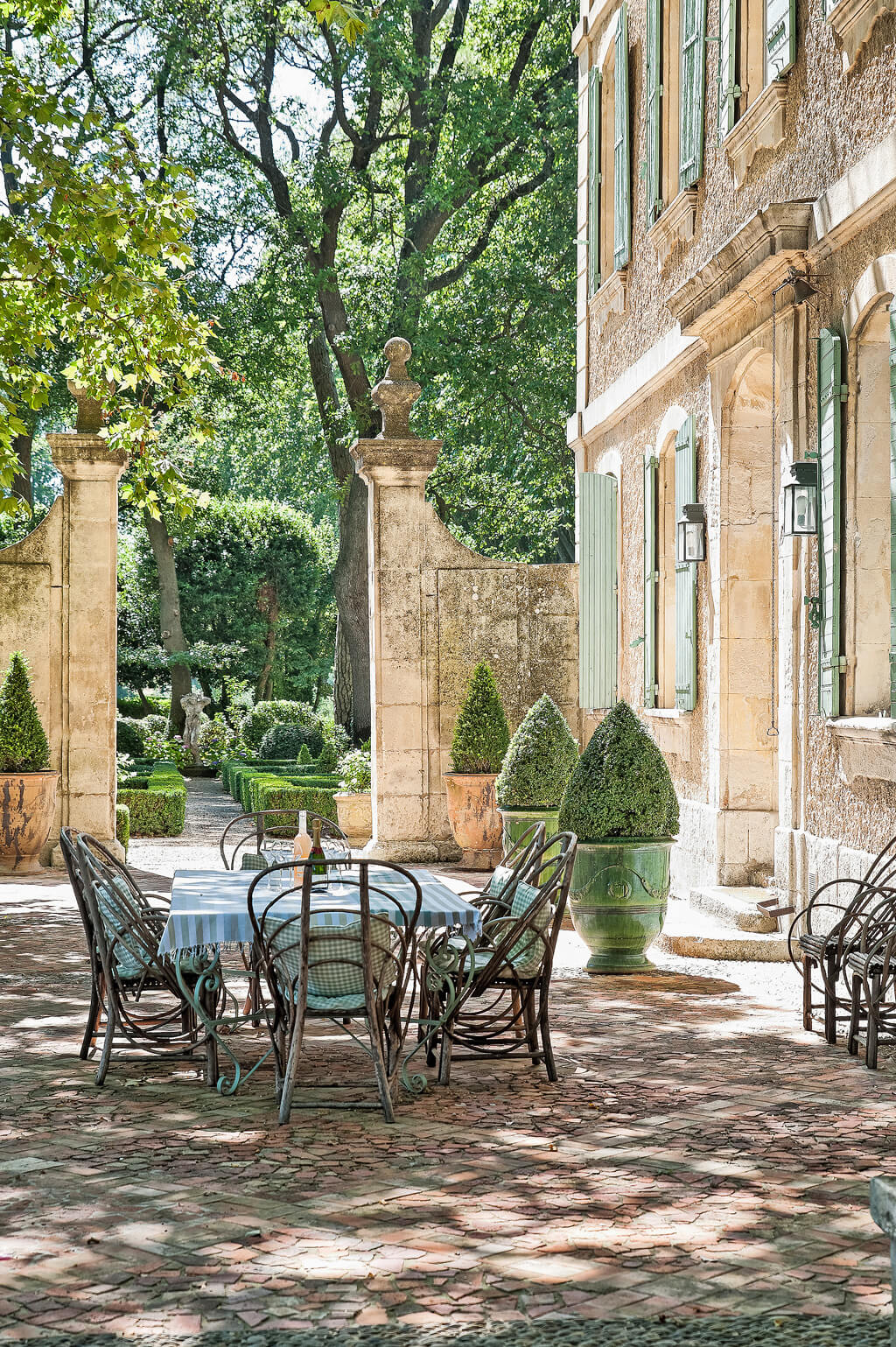 Decor & Travel The French Chateau Mireille, StRémydeProvence