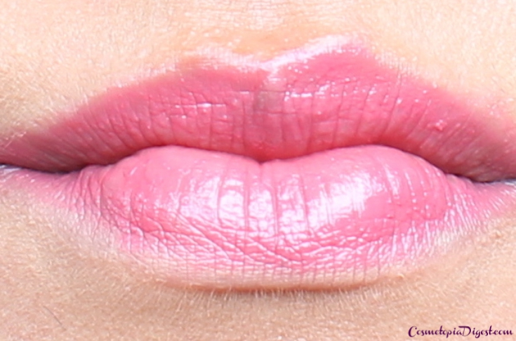 Review and swatches of the Dior Tie Dye lipsticks in Cosmic Pink and Fuchsia Utopia. 
