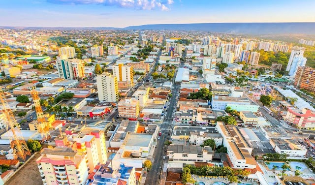 Caldas Novas comemora crescimento econômico em seu aniversário de 106 anos