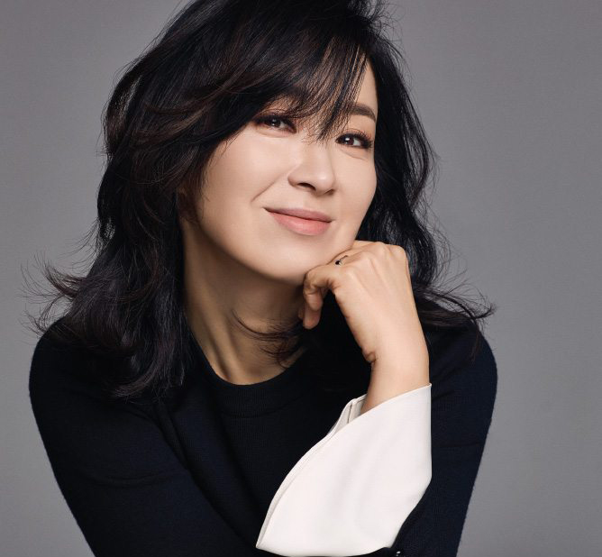 Yoon Yoo Sun(윤유선 ♀ Actriz Coreana)