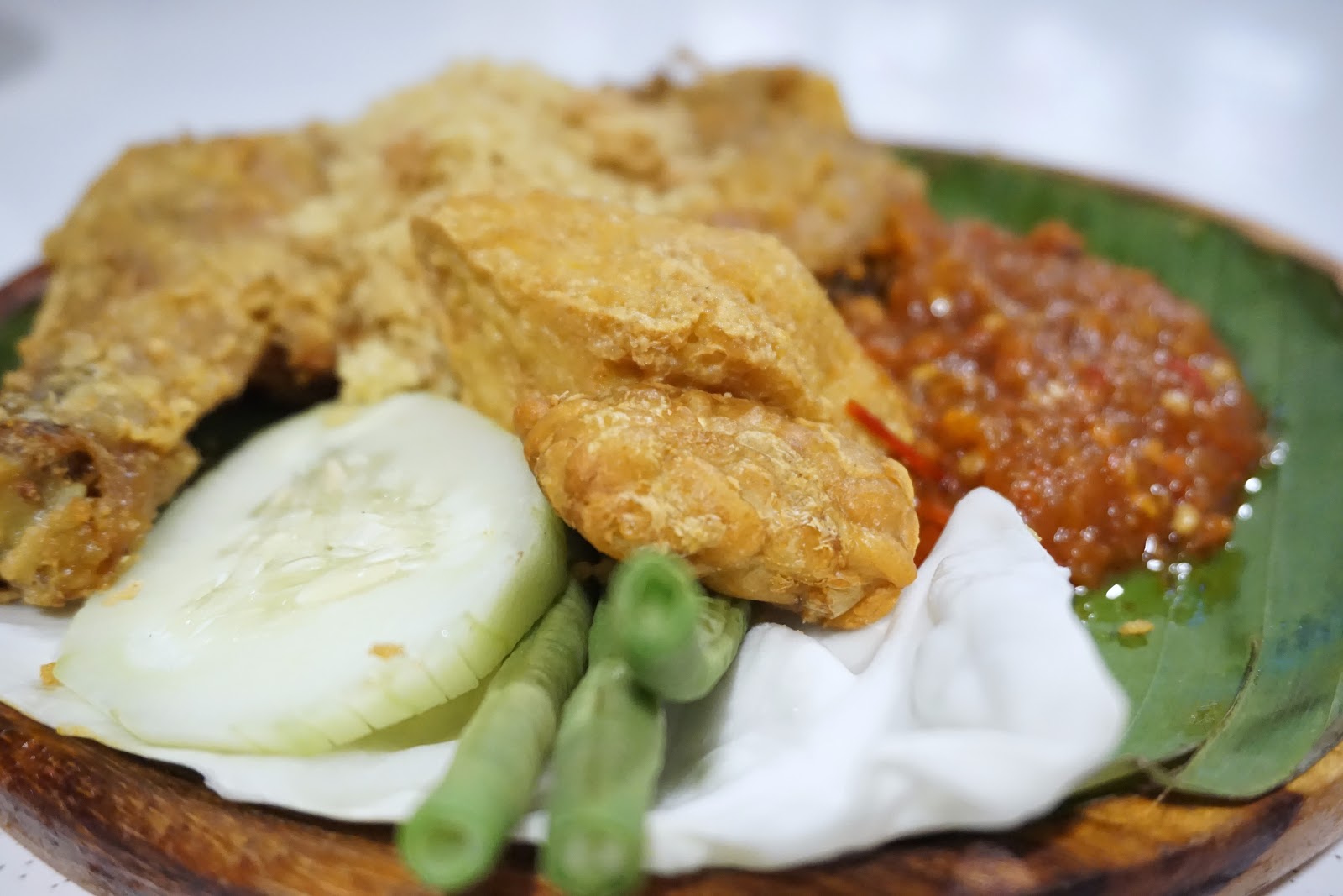 Food Review Ayam Penyet Best Summit