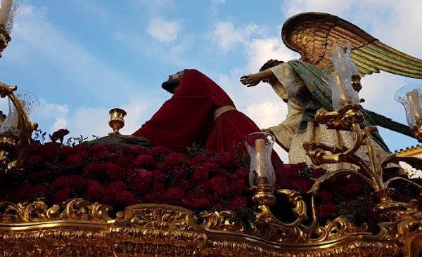Una extraordinaria salida, ejemplar y para la historia cofrade Una extraordinaria salida, ejemplar y para la historia cofrade